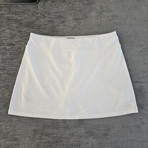 Nike Women's White Mini Skort